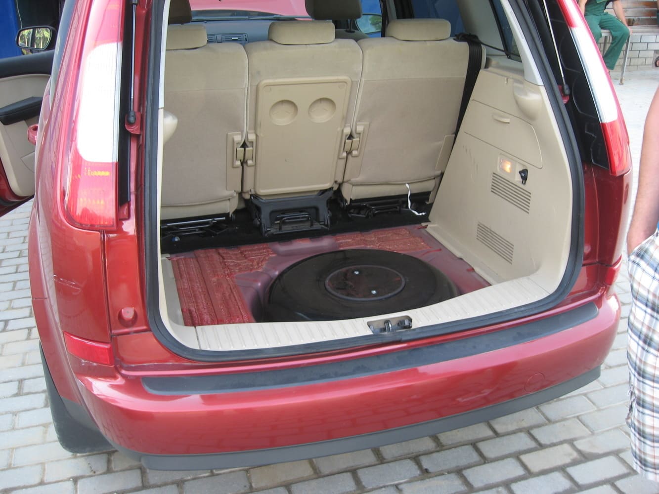 Ford C-Max (2003-2007) 2.0 л.