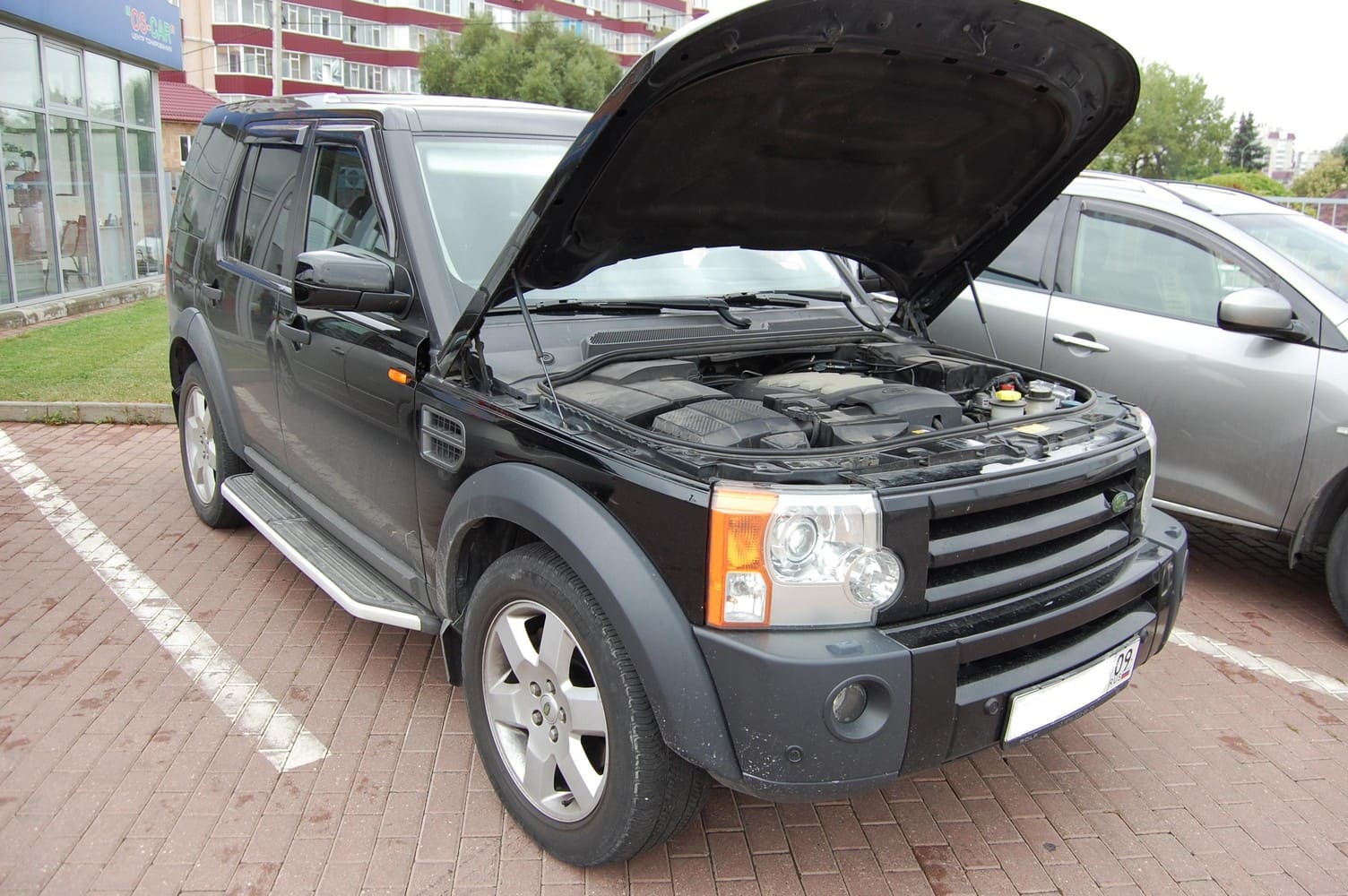 Land Rover Discovery 3 (2004-2009) 4.4 л.