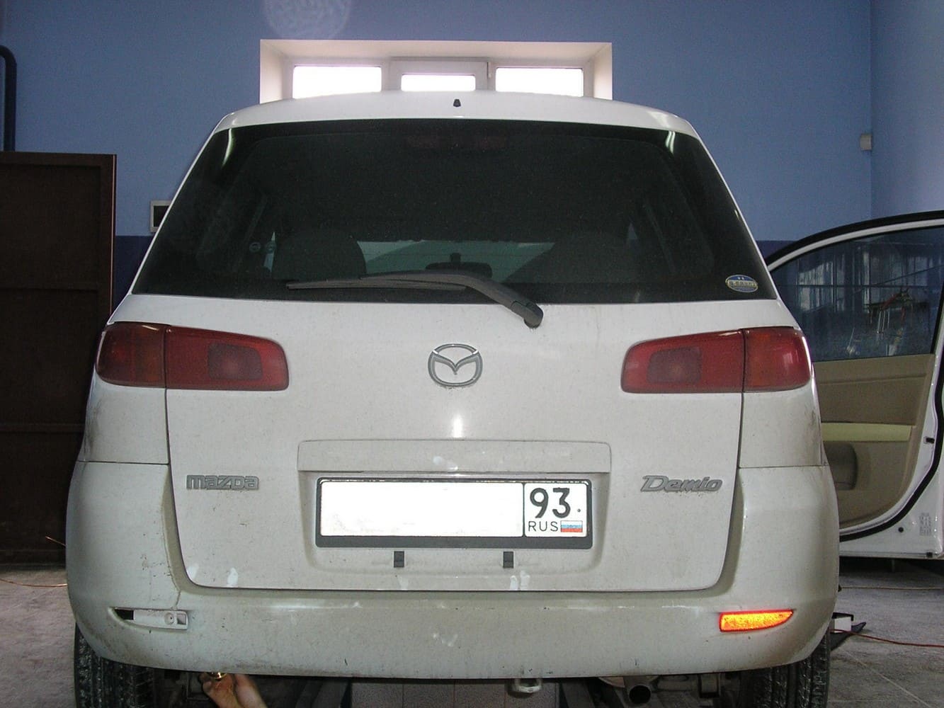 Mazda Demio 2 (DY) (2002-2007) 1.4 л.