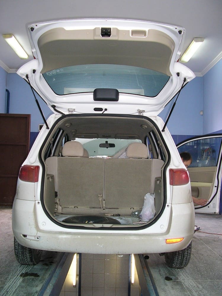 Mazda Demio 2 (DY) (2002-2007) 1.4 л.