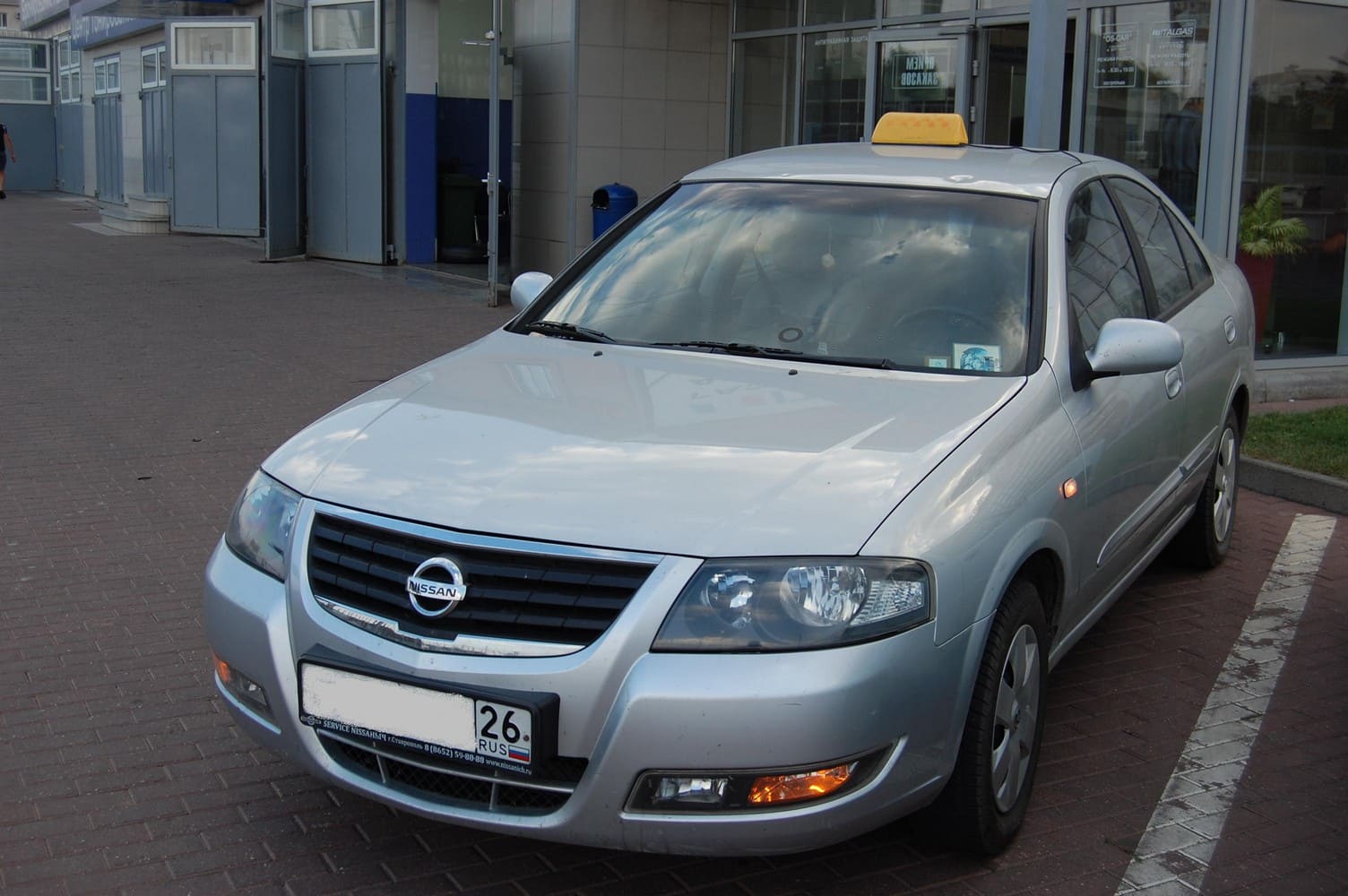 Nissan Almera Classic 1 (2006-2012) 1.6 л.
