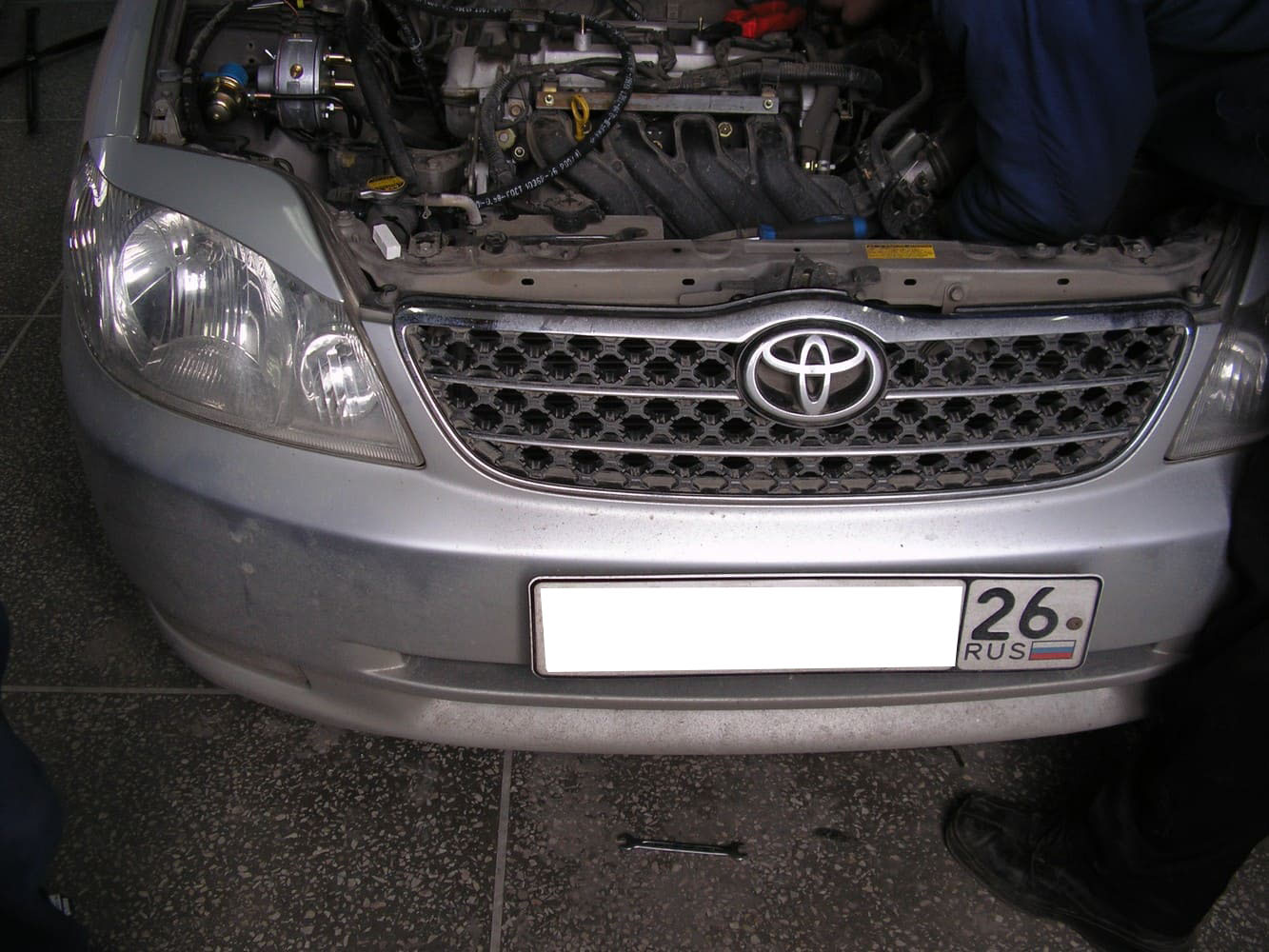 Toyota Corolla 9 (E120 E130) (2001-2004) 1.5 л.